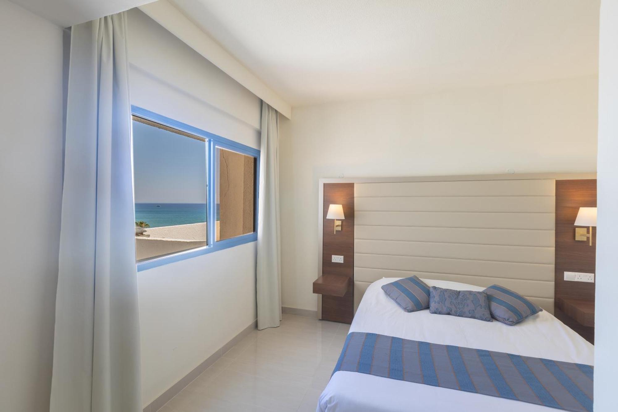 Iliada Beach Hotel プロタラス エクステリア 写真