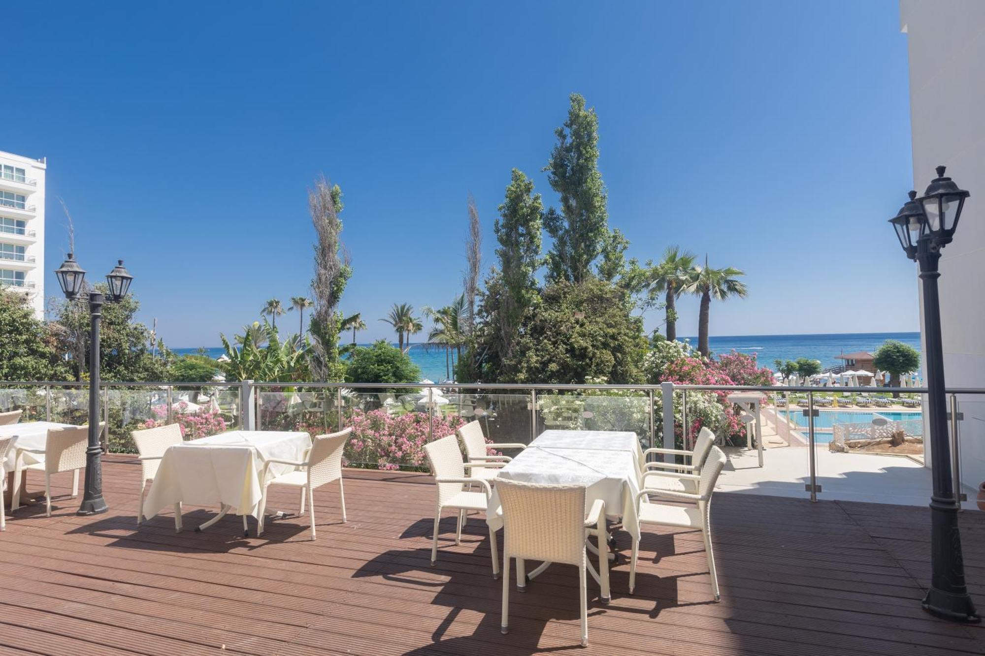 Iliada Beach Hotel プロタラス エクステリア 写真