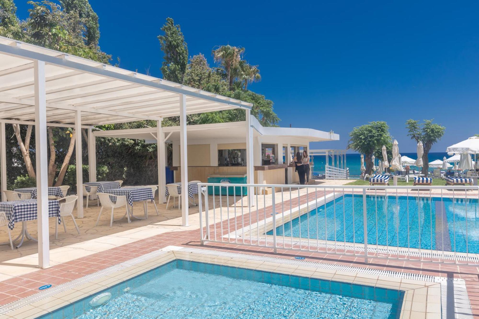 Iliada Beach Hotel プロタラス エクステリア 写真