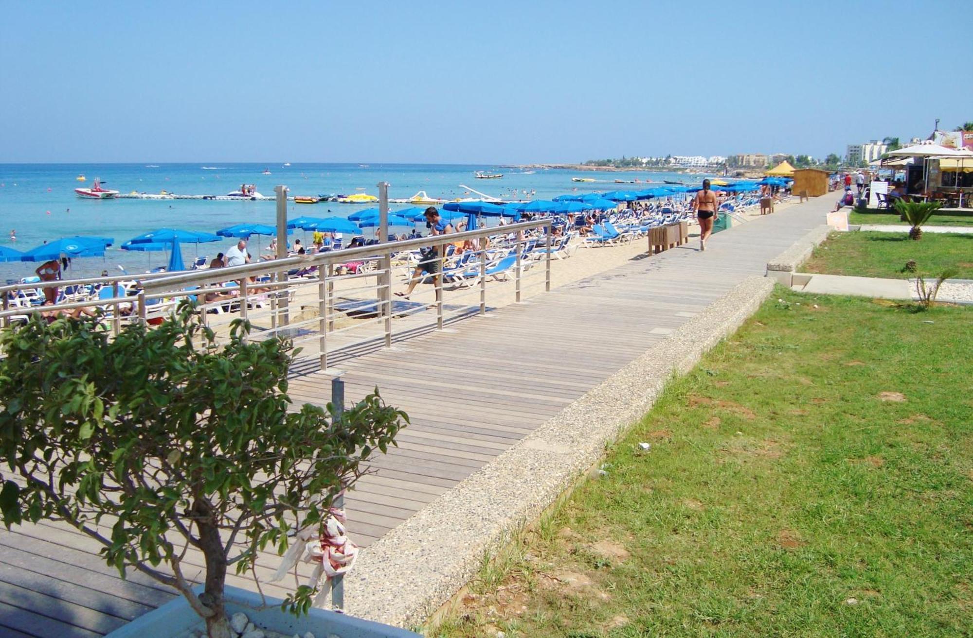 Iliada Beach Hotel プロタラス エクステリア 写真