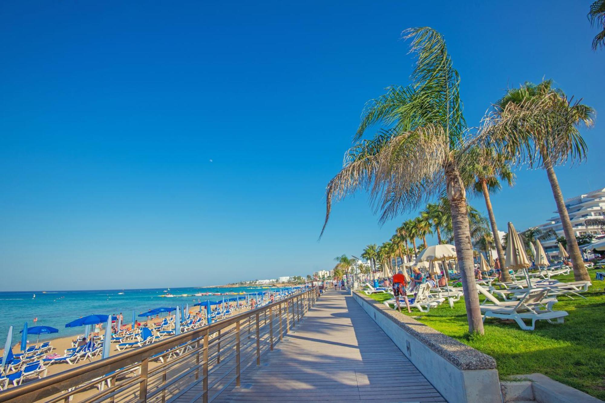 Iliada Beach Hotel プロタラス エクステリア 写真